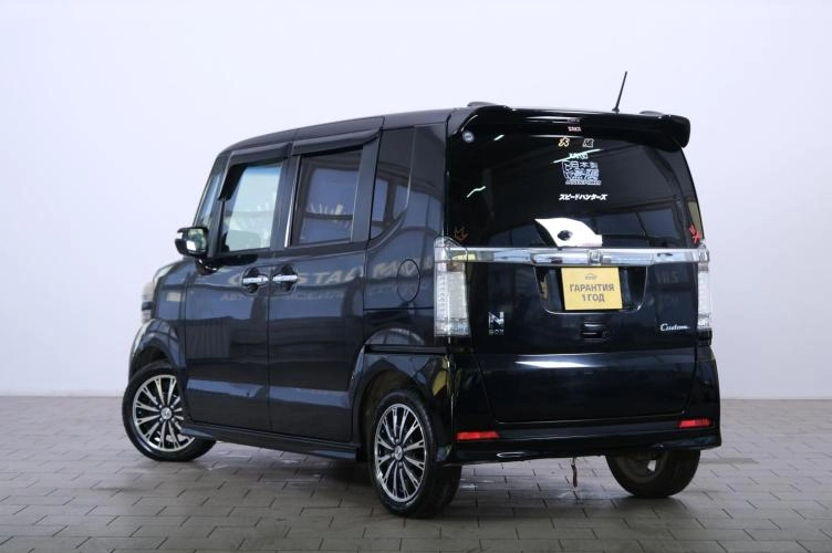 Honda N-BOX 4 из 6