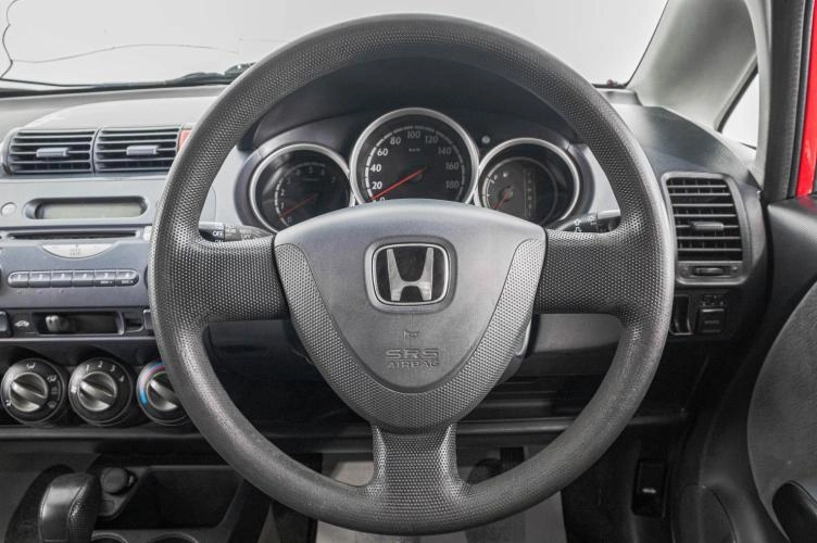 Honda Fit 11 из 20