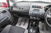 Honda Fit 16 из 20