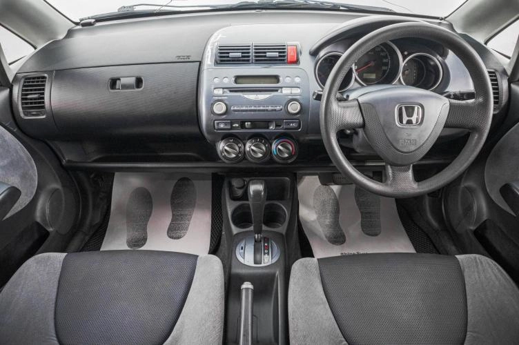 Honda Fit 7 из 20