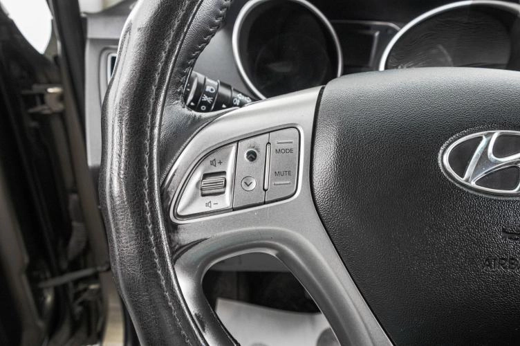 Hyundai ix35 14 из 26