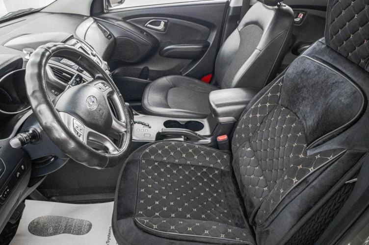 Hyundai ix35 10 из 26