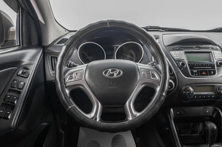 Hyundai ix35 13 из 26