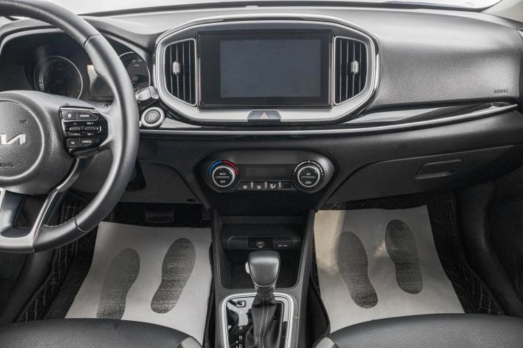 KIA KX1 17 из 27