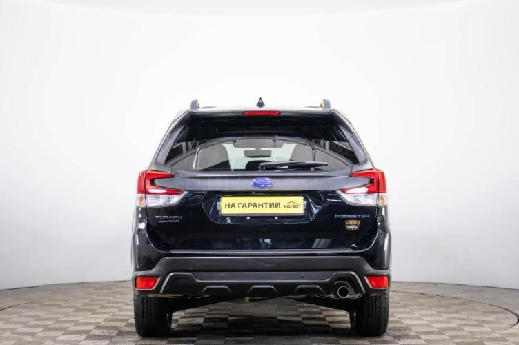 Subaru Forester 5 из 6