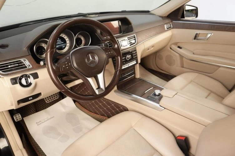 Mercedes-Benz E-класс 8 из 23
