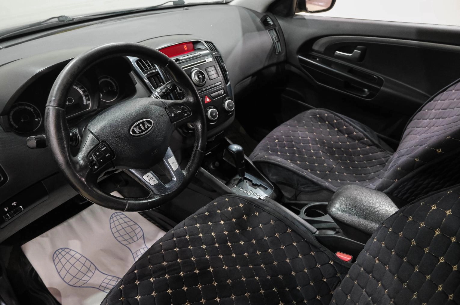 KIA cee'd 12 из 29
