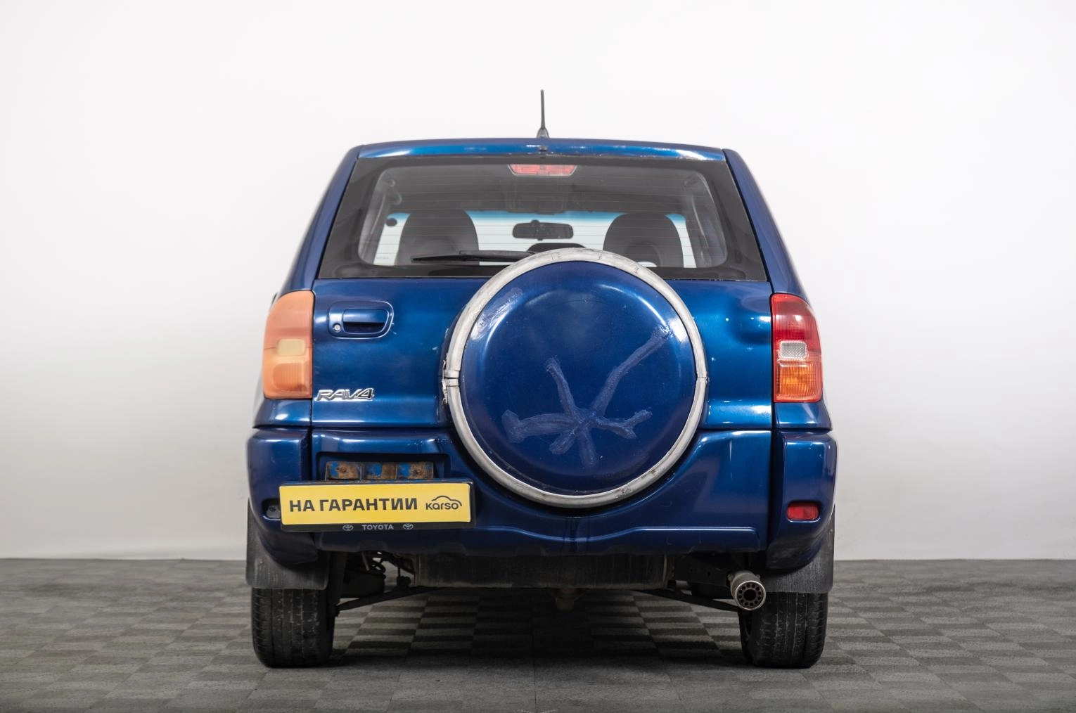 Toyota RAV4 4 из 16
