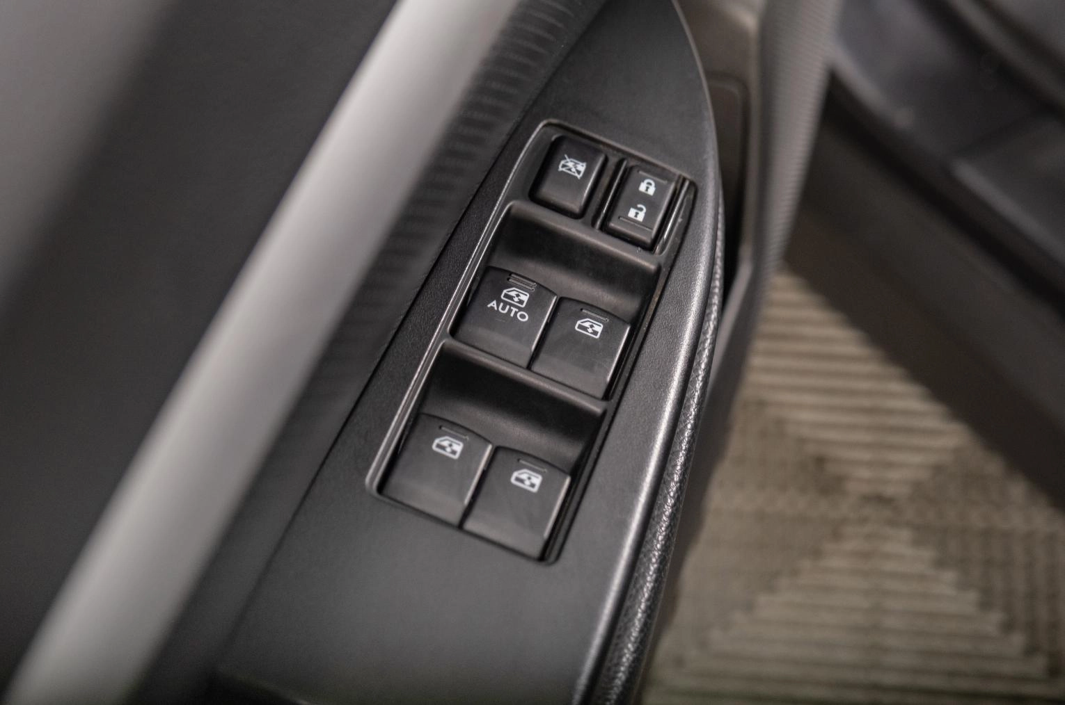 Subaru Outback 7 из 18