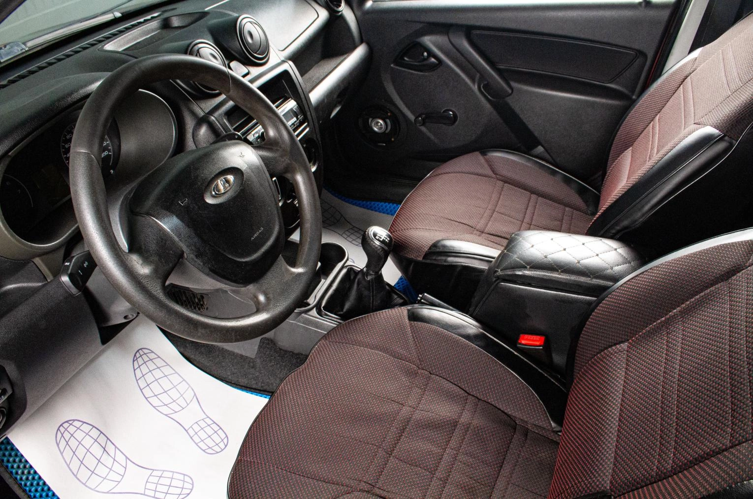 ВАЗ (LADA) Granta 7 из 15