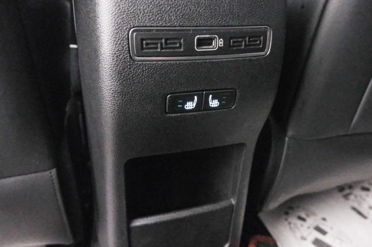 Geely Coolray 19 из 26