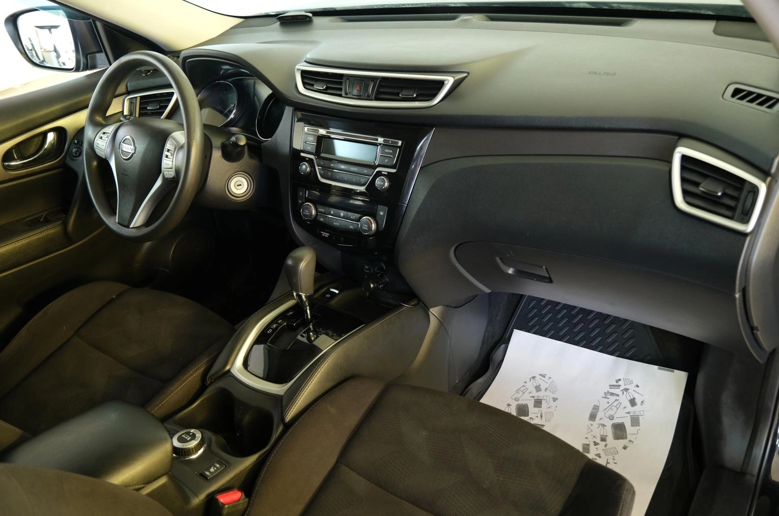 Nissan X-Trail 15 из 19