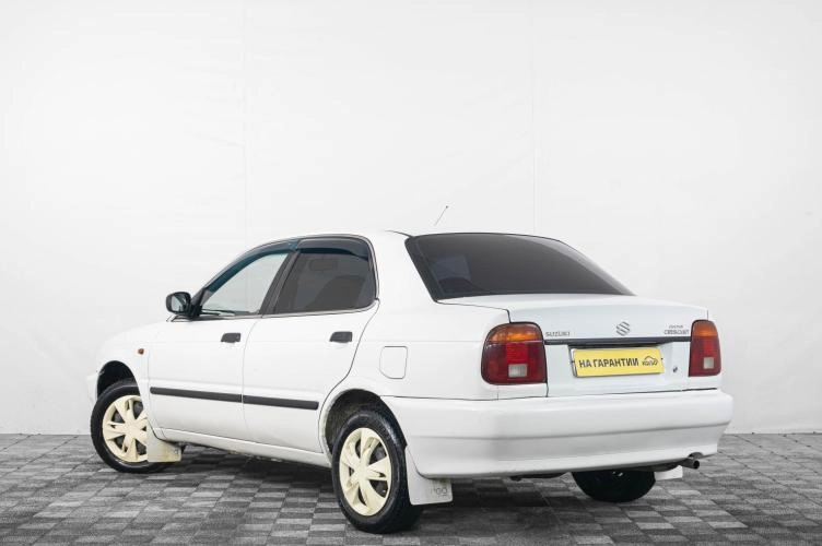 Suzuki Cultus 4 из 6