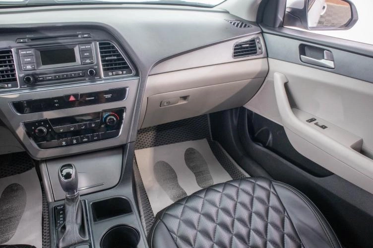 Hyundai Sonata 20 из 24