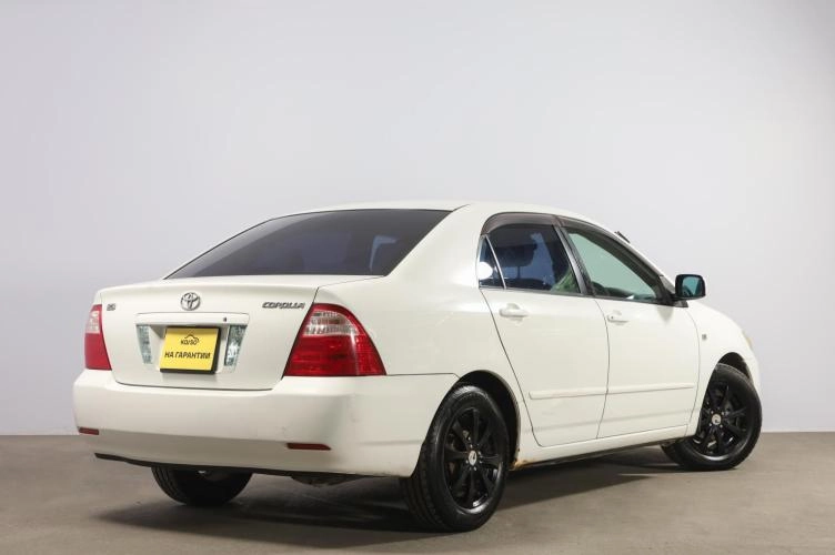 Toyota Corolla 6 из 6