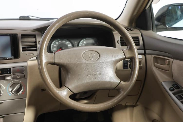 Toyota Corolla 11 из 16