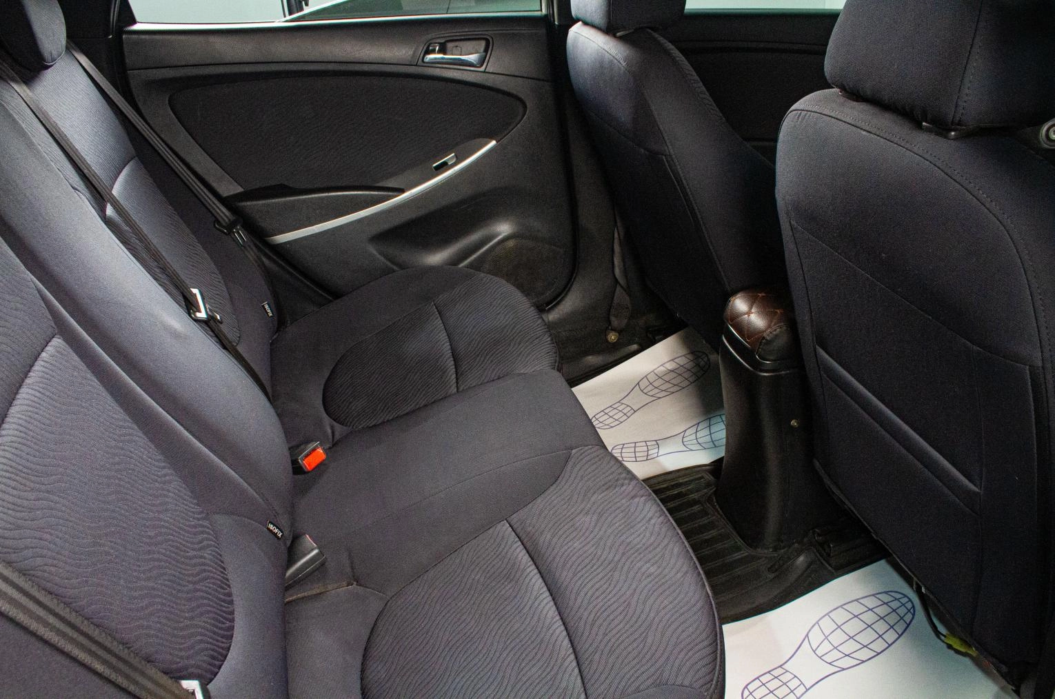 Hyundai Solaris 16 из 16