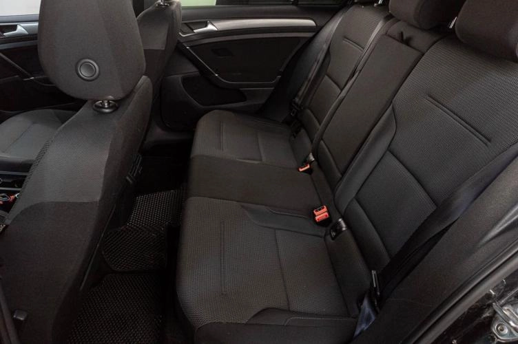 Volkswagen Golf 18 из 18