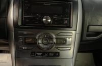 Toyota Auris 12 из 15