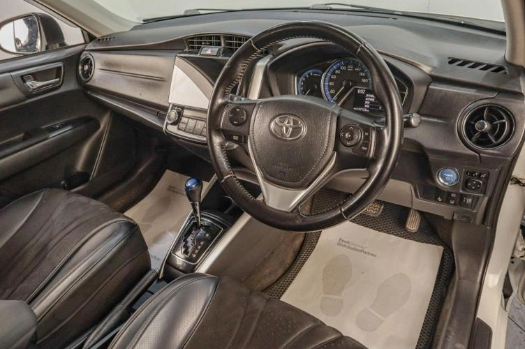 Toyota Corolla Fielder 7 из 18