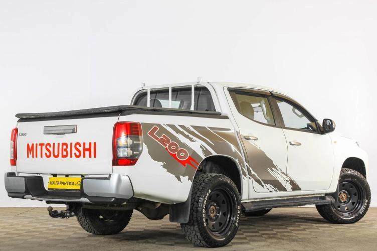 Mitsubishi L200 6 из 6