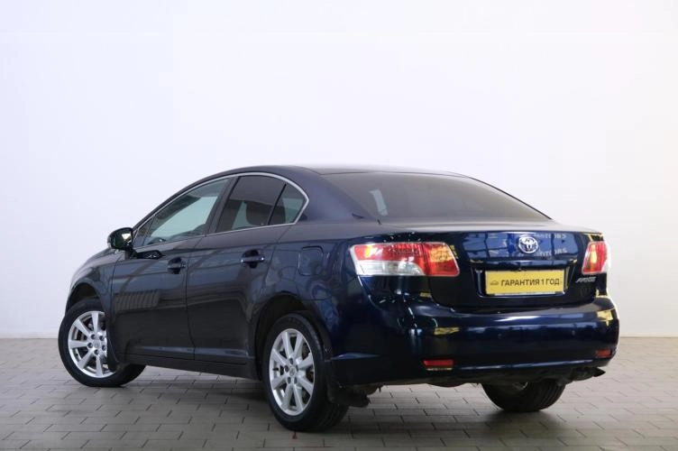 Toyota Avensis 4 из 6