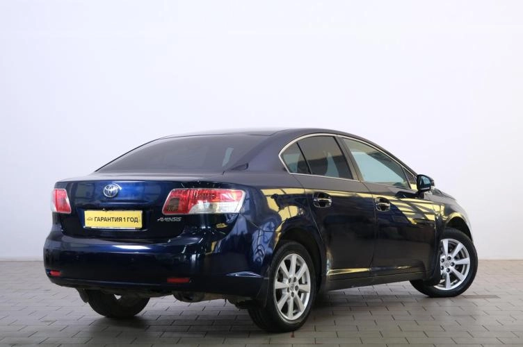 Toyota Avensis 6 из 6