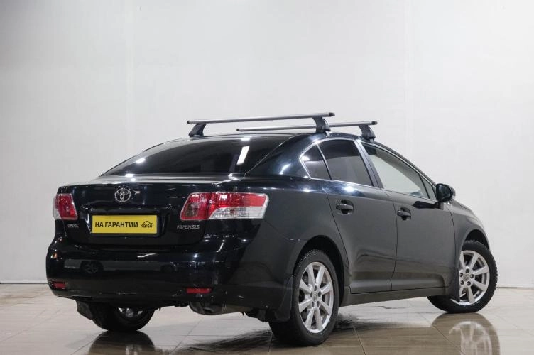 Toyota Avensis 6 из 6