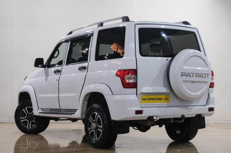 УАЗ Patriot 4 из 6
