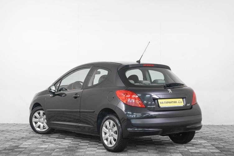 Peugeot 207 4 из 6