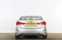 Hyundai Elantra 5 из 19