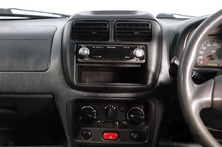 Suzuki Swift 10 из 15