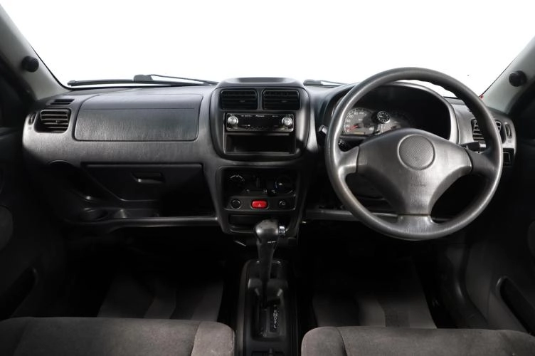Suzuki Swift 8 из 15