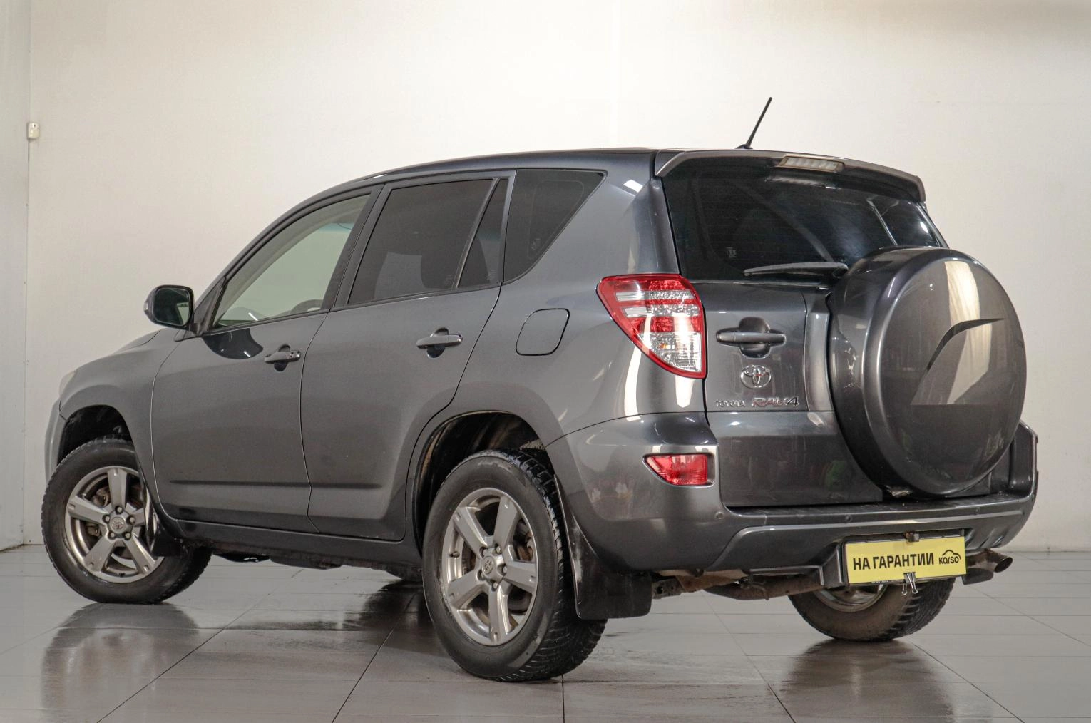 Toyota RAV4 4 из 17