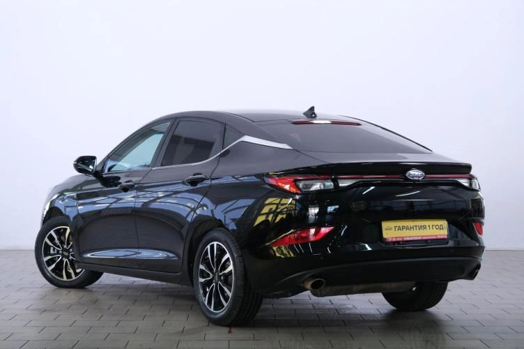 JAC J7 4 из 6