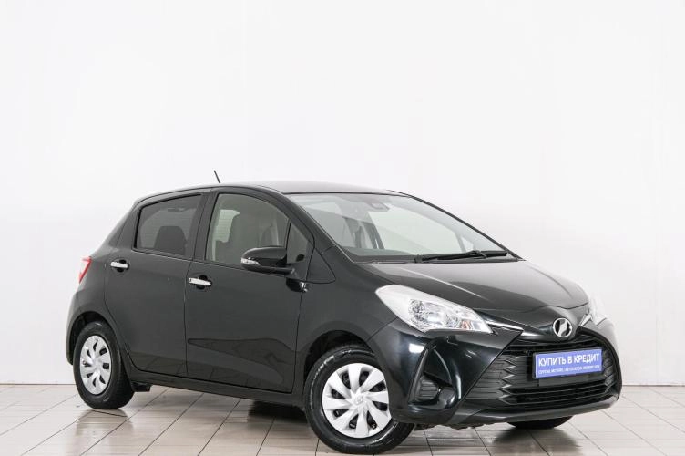 Toyota Vitz 1 из 6