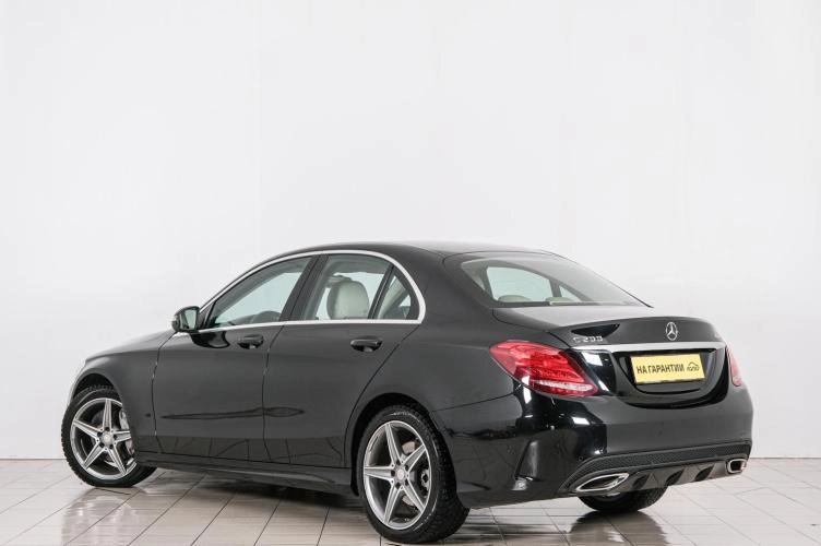 Mercedes-Benz C-класс 4 из 6