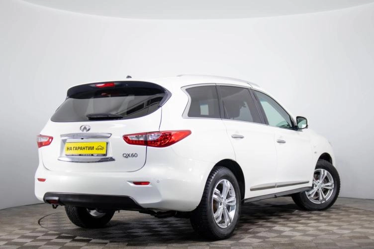 Infiniti QX60 4 из 6
