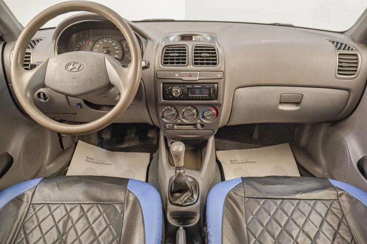 Hyundai Accent 9 из 12