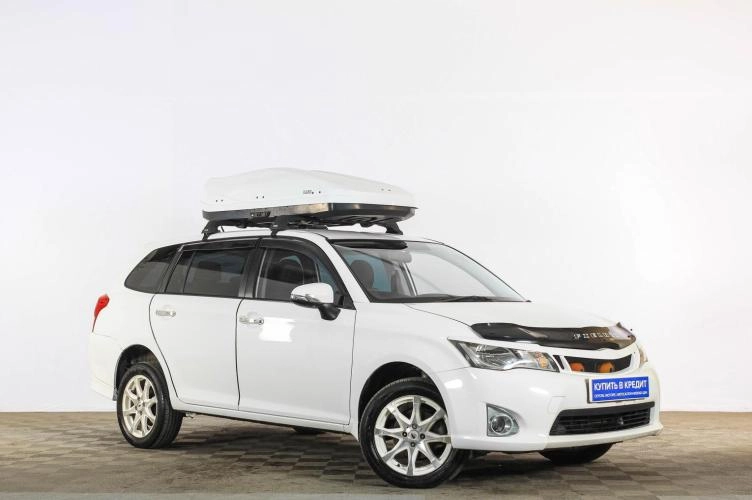 Toyota Corolla Fielder 1 из 6