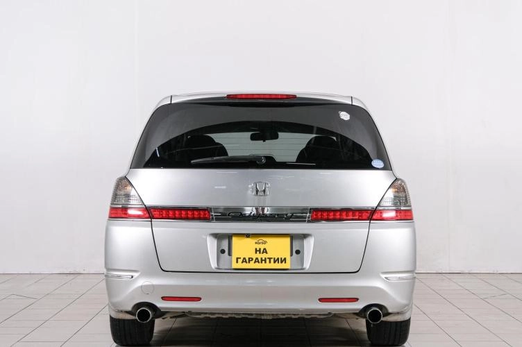 Honda Odyssey 5 из 6