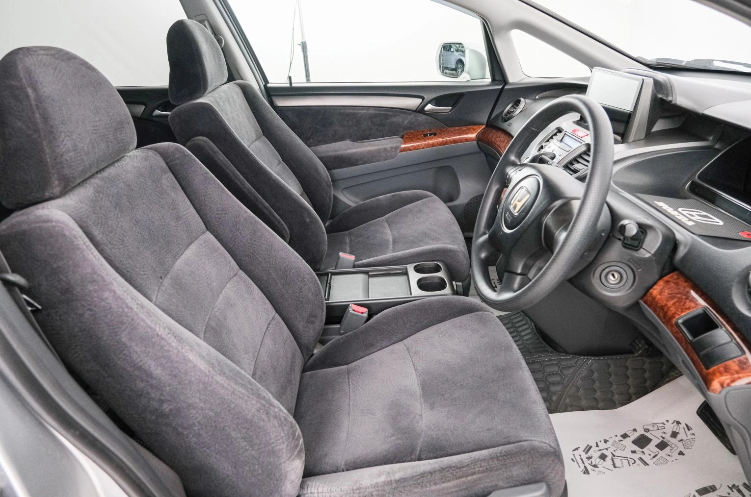 Honda Odyssey 7 из 21