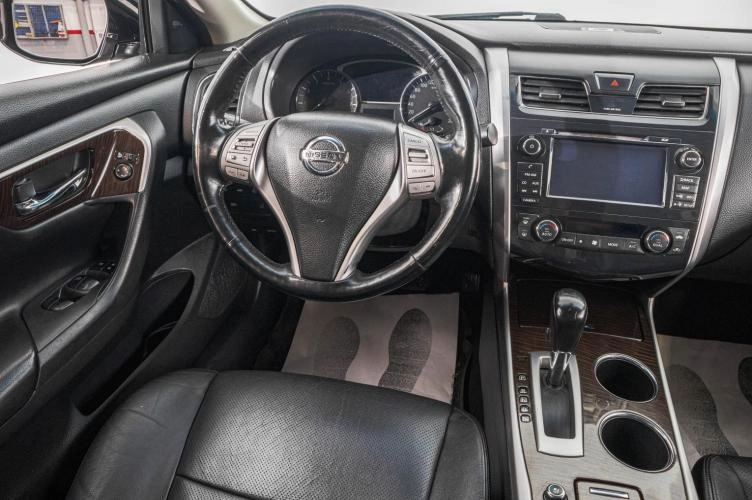 Nissan Teana 18 из 29