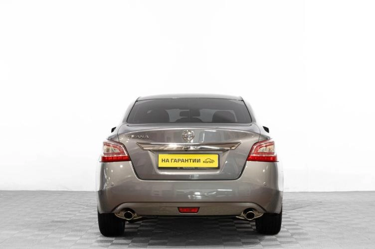 Nissan Teana 5 из 6