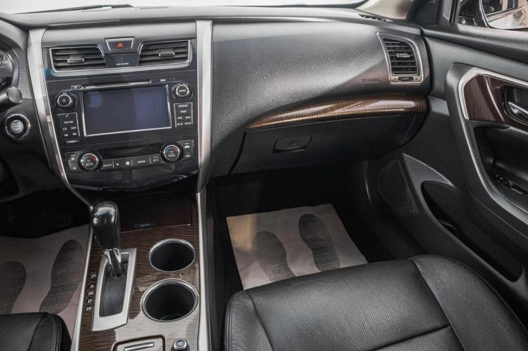 Nissan Teana 23 из 29