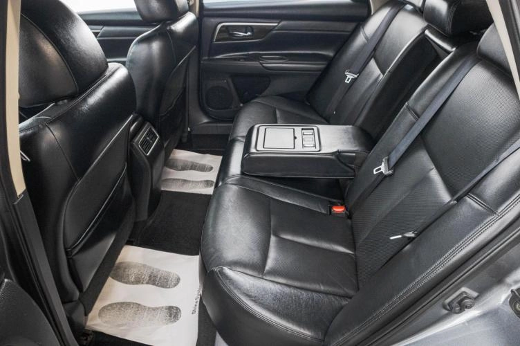 Nissan Teana 26 из 29