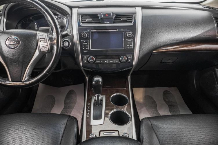 Nissan Teana 19 из 29