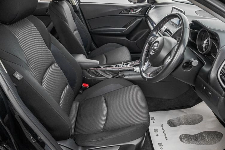 Mazda Axela 10 из 24