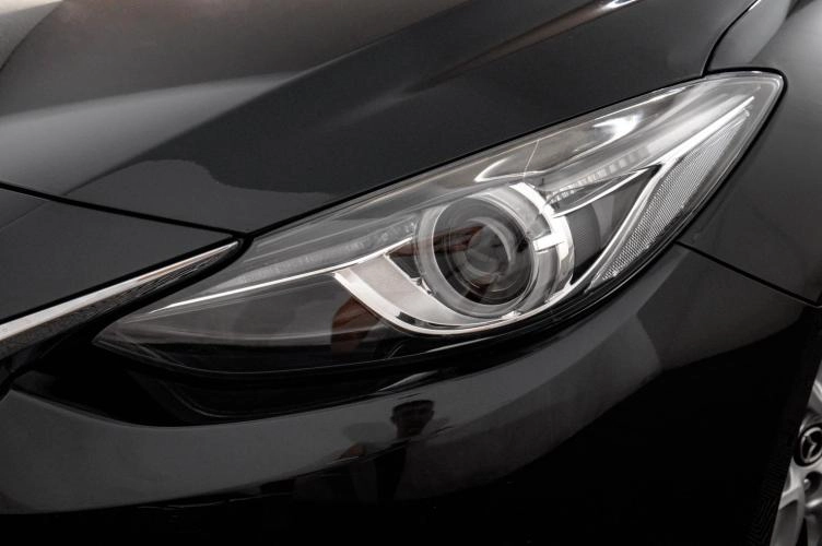 Mazda Axela 7 из 24