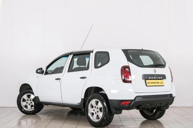 Renault Duster 4 из 6